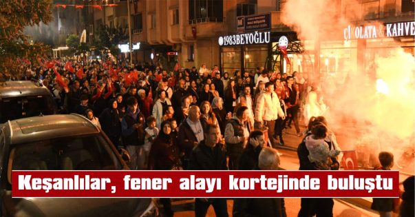 CUMHURİYET KONSERİNE DE İLGİ BÜYÜKTÜ